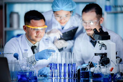 科技發展背景下的醫學研究與試驗發展